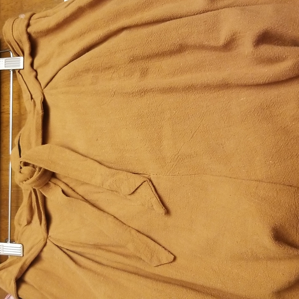 Women's flowy mustard brown Gauchos - Picture 5 of 8